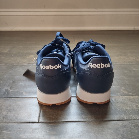 Reebok Classic Leather Sneakers Navy Blue NWOB - Picture 5 of 8